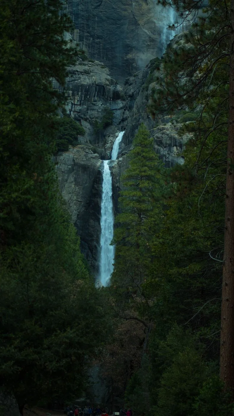 Fotografie aus der Serie waterfall.