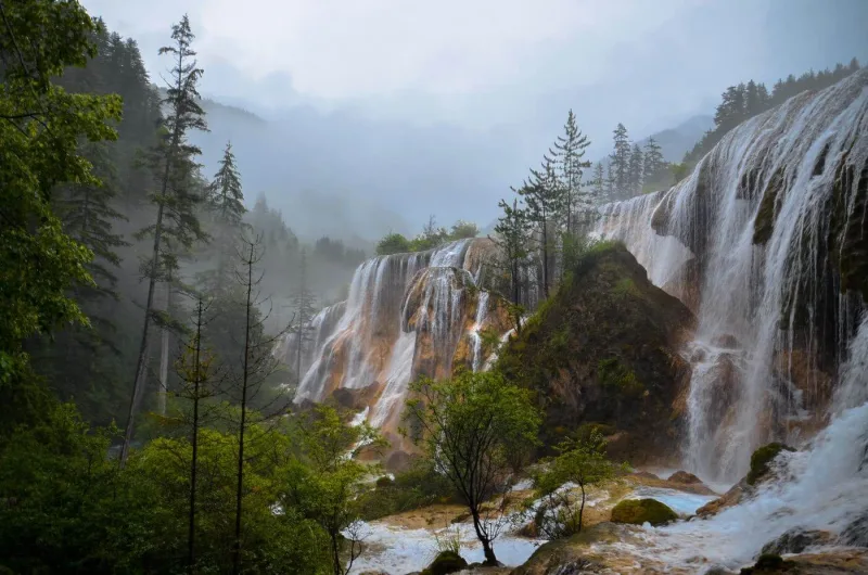 Fotografie aus der Serie waterfall.